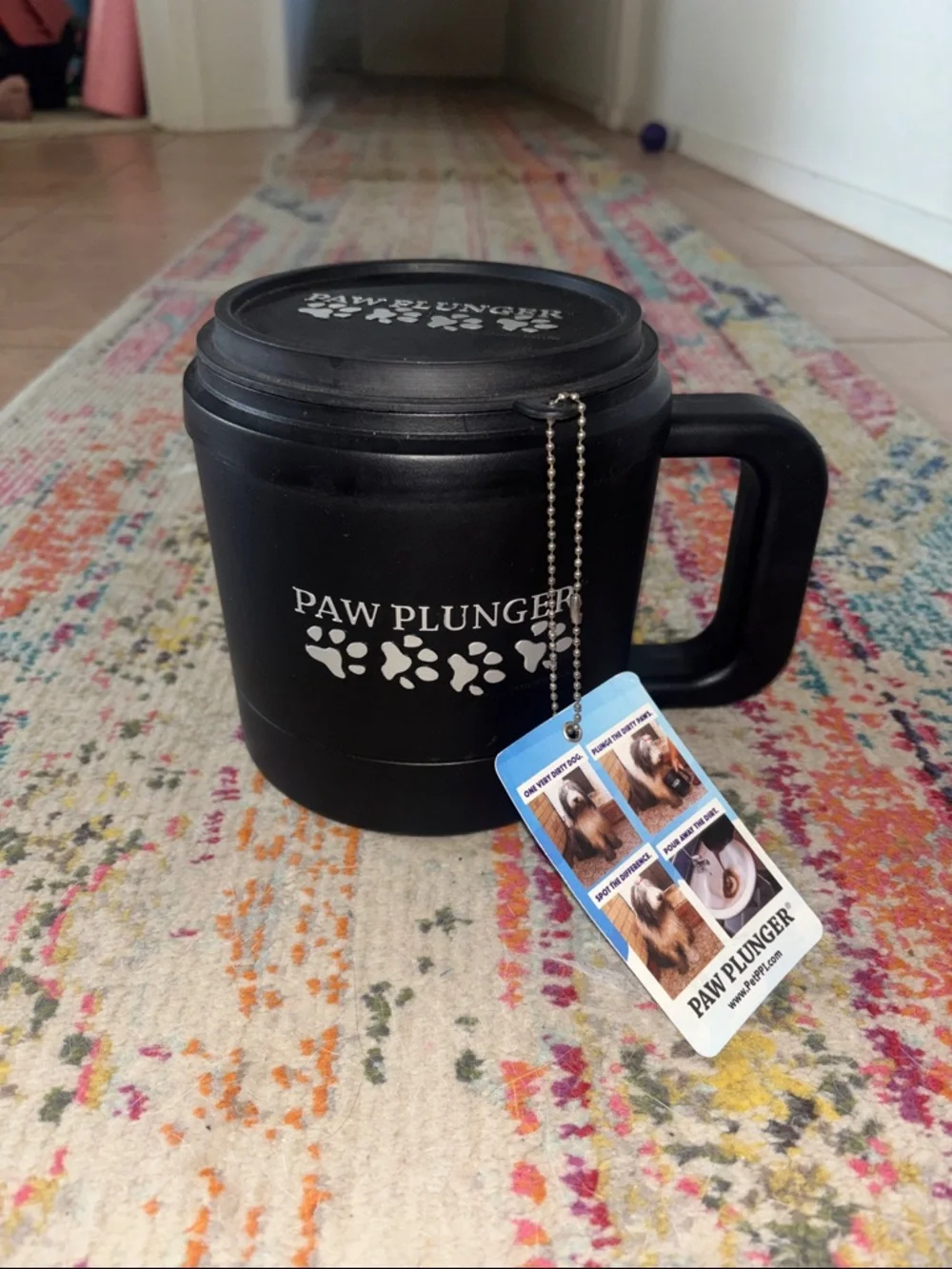 Black Dog Paw Cleaner - Easy Pet Grooming Mug